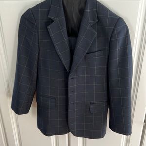 Boys suit size 10R